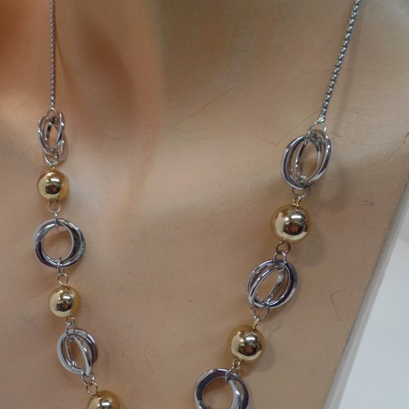 Cato Goldtone & Silvertone Large Link & Ball Necklace Adj to 19" - Picture 4 of 11